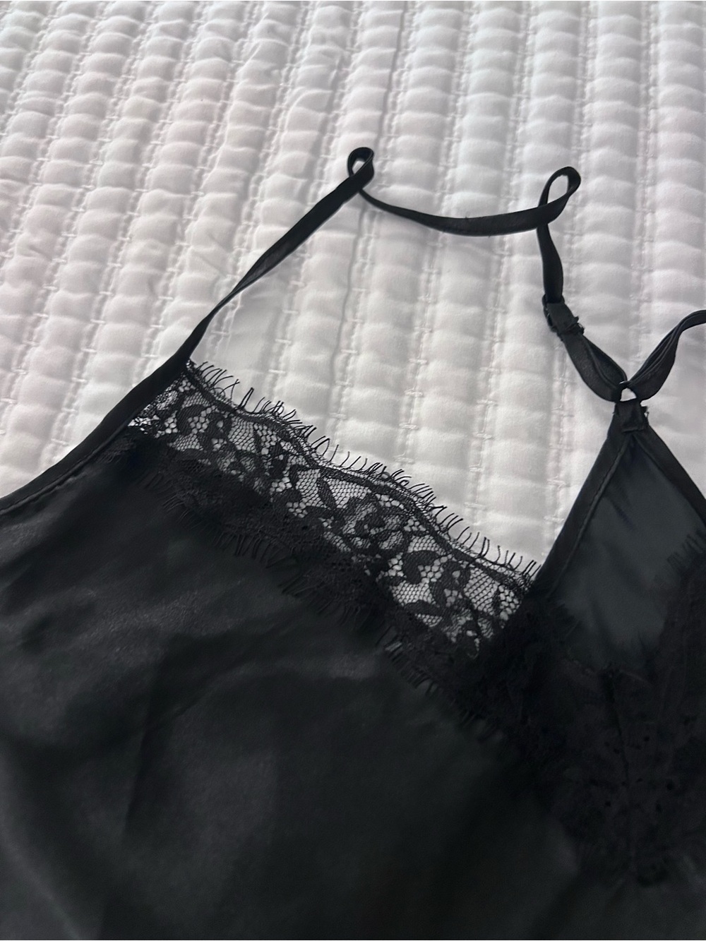 Secret Treasures Black Lace-Trim Satin Slip Dress - Women's Intimates. Size XL - Picture 3 of 7